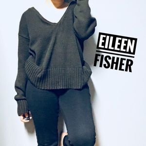 EILEEN FISHER • Slouchy V-Neck Knit Sweater Sz S